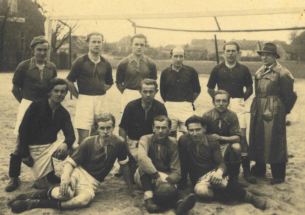 Fußballer der SG Burg im Jahr 1947